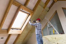 Best Attic Insulation Installation  in Willamina, OR